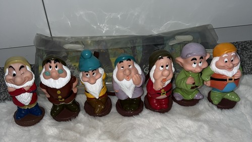 Snow white seven dwarfs - white, &