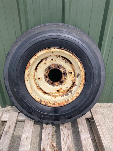 Front wheel international 574 - ,