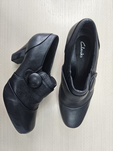Clarks black leather button - clarks,