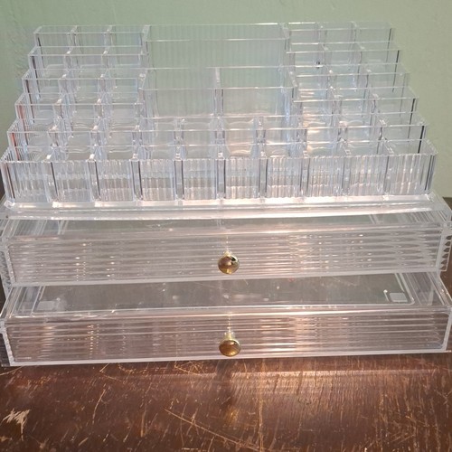Clear acrylic plastic - acrylic/plastic, make-up
