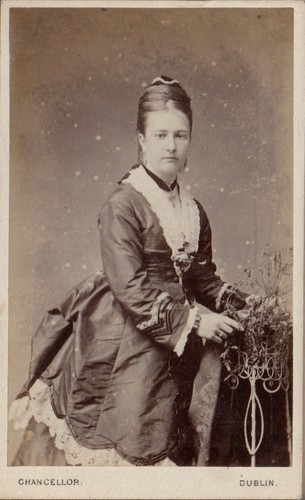 Dublin cdv lady - cdv, elaborate