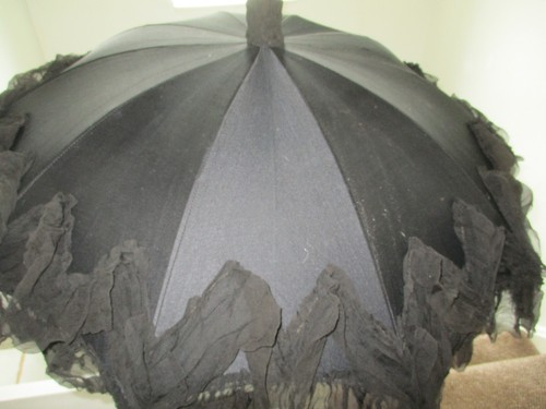 Victorian parasol black satin