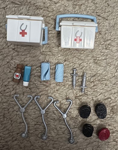 Schleich horse vet - tack, boxes