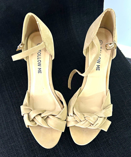 Follow beige wedge - me,
