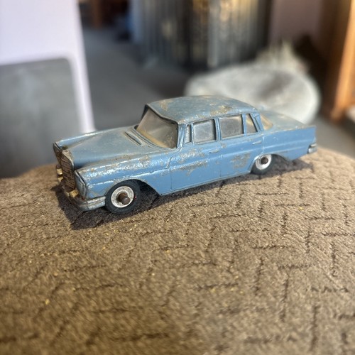 Dinky toys mercedes - dinky, benz