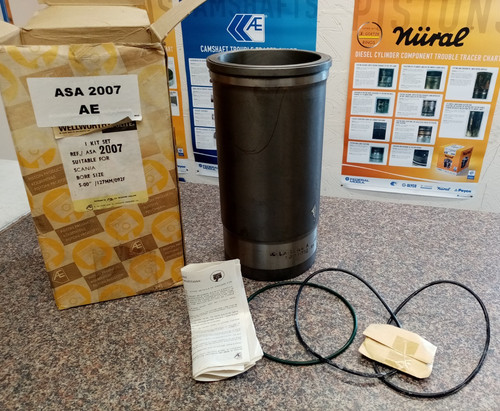 Scania d11 piston and liner - piston,
