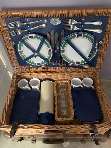 Vintage picnic hamper wicker - vintage,