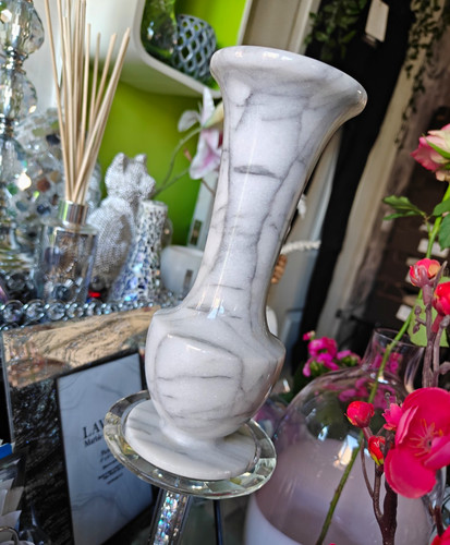 Grey white marbled stone - marbled,