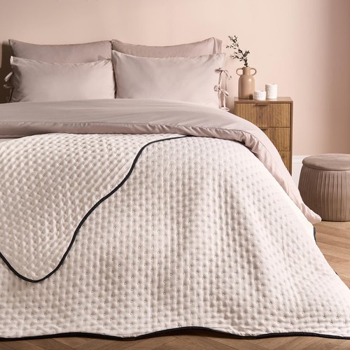 Ohs piped scallop - piped, throw