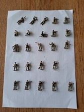 23 x Commonwealth  Ww2  Hand Painted Soldiers in 1 : 72 Scale