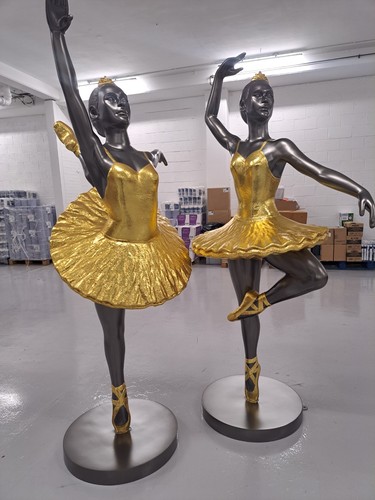 Ballerina pair lifesize - of,