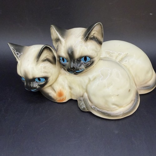 Vintage cats siamese figurine - vintage,