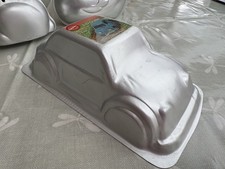Wilton 3D Cruiser Car Cake Pan