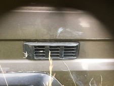 n/s/r rear body vent  lj70 lj 71  toyota landcruiser breaking parts left pasenge