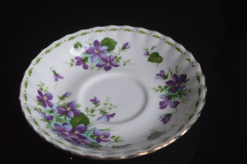 Royal albert saucer february - albert,