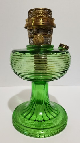 Antique aladdin green - b-81, oil