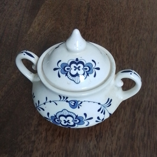 Staffordshire blue white - staffordshire,