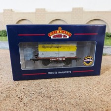 BACHMANN OO GAUGE 37-950A  CONFLAT with BD CONTAINER   SPEEDFREIGHT    FREE POST