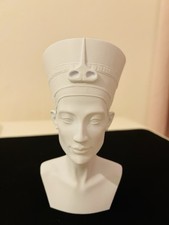 Nefertiti Bust Sculpture