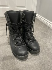  Genuine British Military Goretex Cold Weather Assault Black Leather Boots UK11