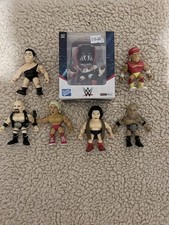 Set of 7 WWE Loyal Subjects