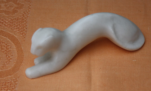 Stylised white marble panther - white,
