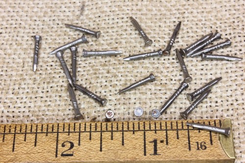 Old shoe nails 25 wire - shoe, 1/2”
