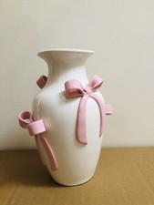 White Vase With 3D Pink