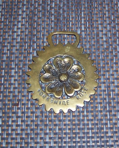 Yorkshire rose horse brass - rose,