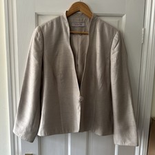 Jacques Vert Stunning Cream