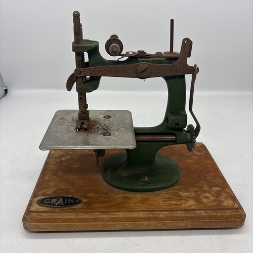 Vintage 1950s grain - vintage, green