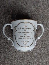 ROYAL DOULTON Loving Cup Coronation of Queen Elizabeth II 25th Anniversary