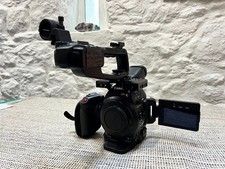 Canon EOS C100 Mark II -