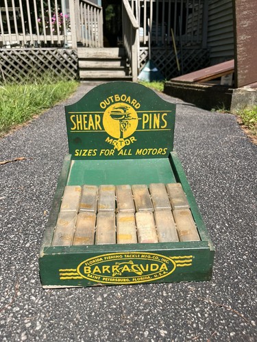 Vintage barracuda outboard - barracuda,