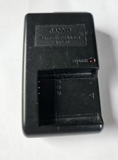 Genuine SANYO VAR-L80 Battery Charger #935