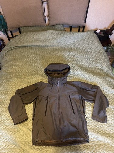 Arcteryx leaf alpha jacket gen - leaf,