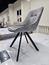 New 6 x Comfy Contemporary