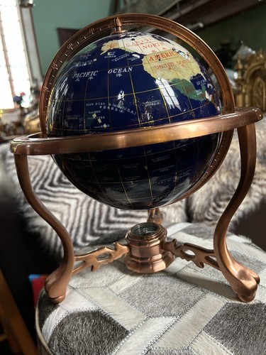 World globe gemstone rotating - gemstone,