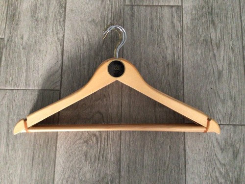 Designer merc london logo - x,