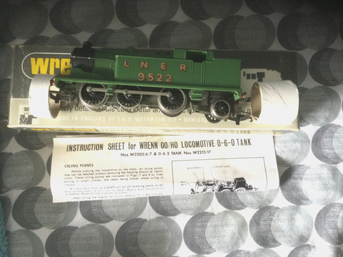 Wrenn w2217 lner green - w2217,