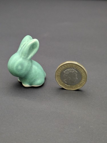 Bourne denby pottery rabbit - bourne,