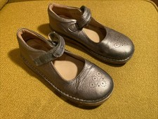 Petasil ‘Celina’ Silver