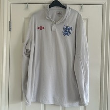 England 2009-10 Football Shirt