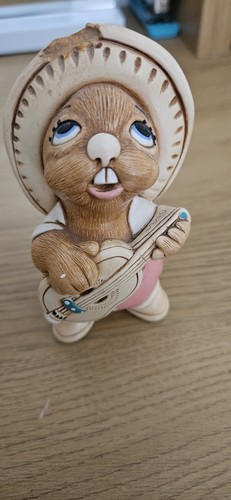 Vintage pendelfin rabbit - vintage,
