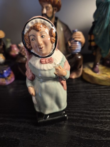 Vintage royal doulton mrs - vintage,