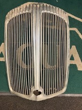 Daimler Majestic Major Radiator Grille