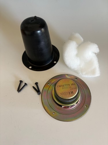 Realistic nova tweeter - 7b,