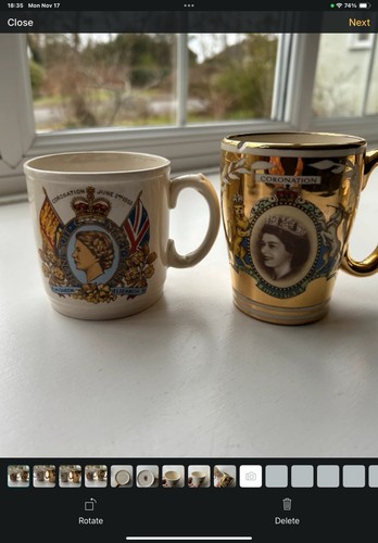 Vintage queen elizabeth ii - hm,