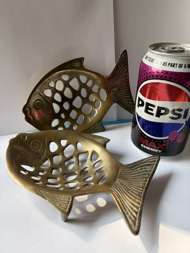 Vintage solid brass fish - ,