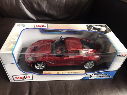 Maisto metallic dark red - 1:18,